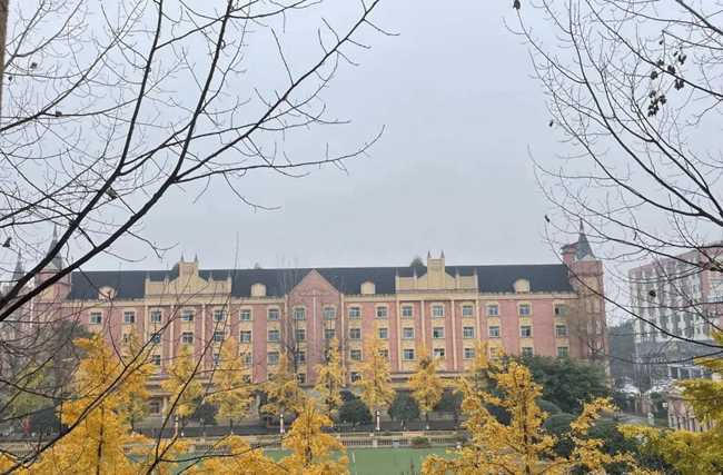 内江市服装设计学校毕业后分配工作吗_内江市服装厂